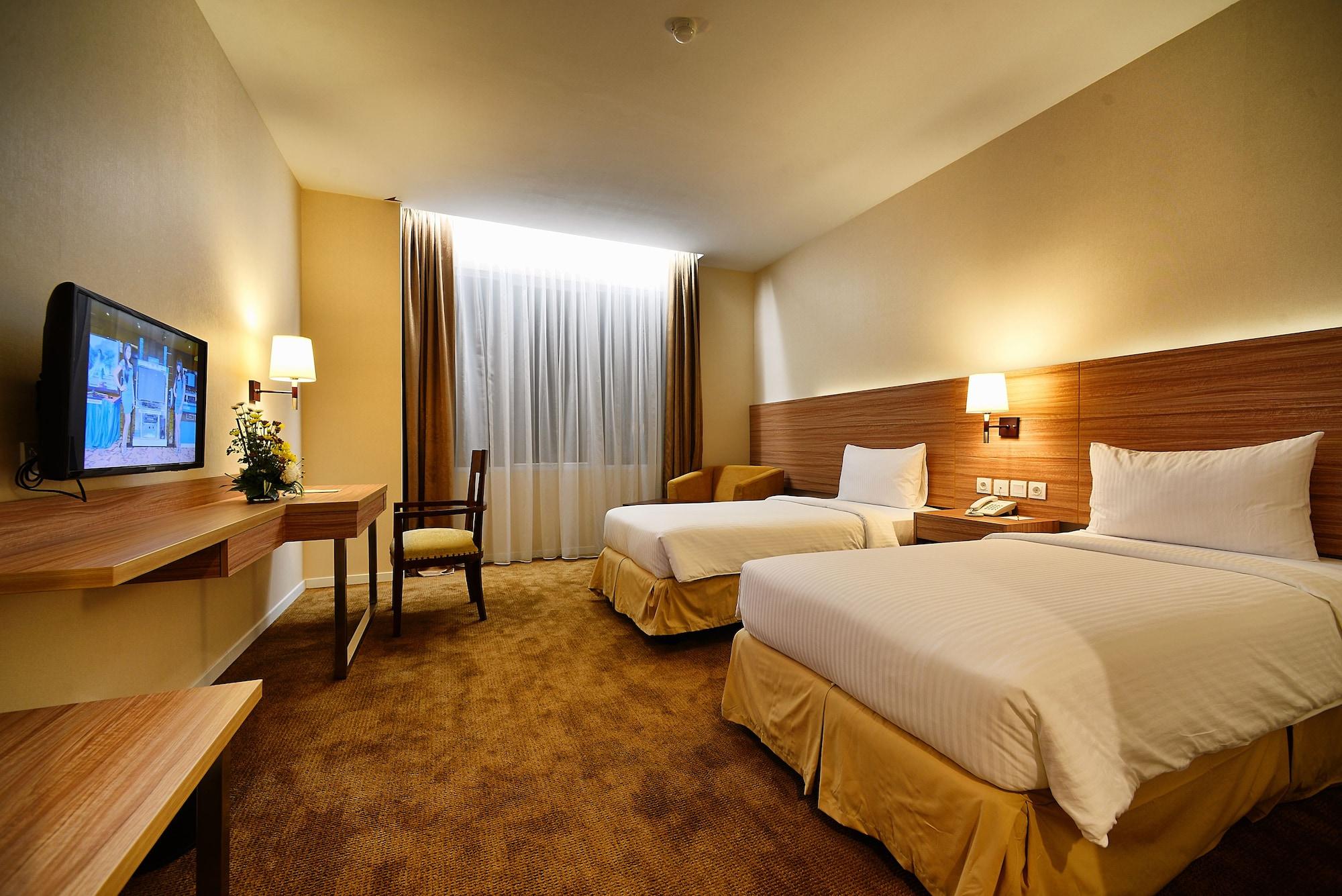 Hotel Dafam Pekanbaru Kültér fotó