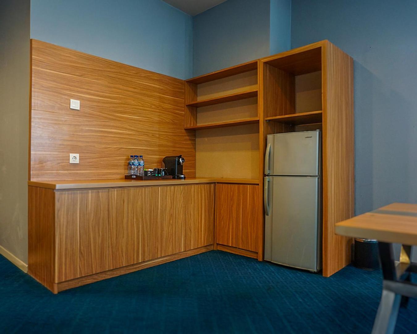 Hotel Dafam Pekanbaru Kültér fotó